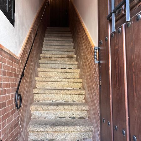Elegante Apartamento Para 5 En El Centro De Caceres Con Wifi 외부 사진