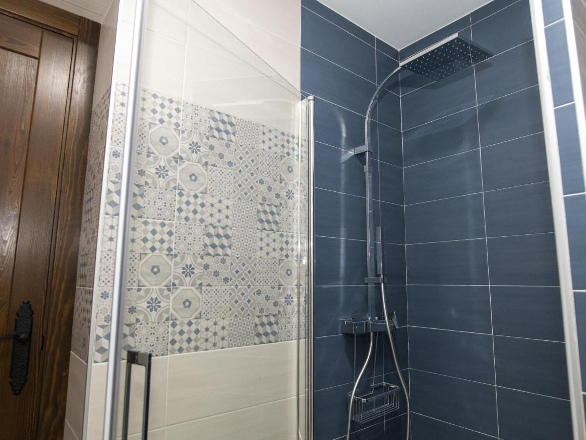 Elegante Apartamento Para 5 En El Centro De Caceres Con Wifi 외부 사진