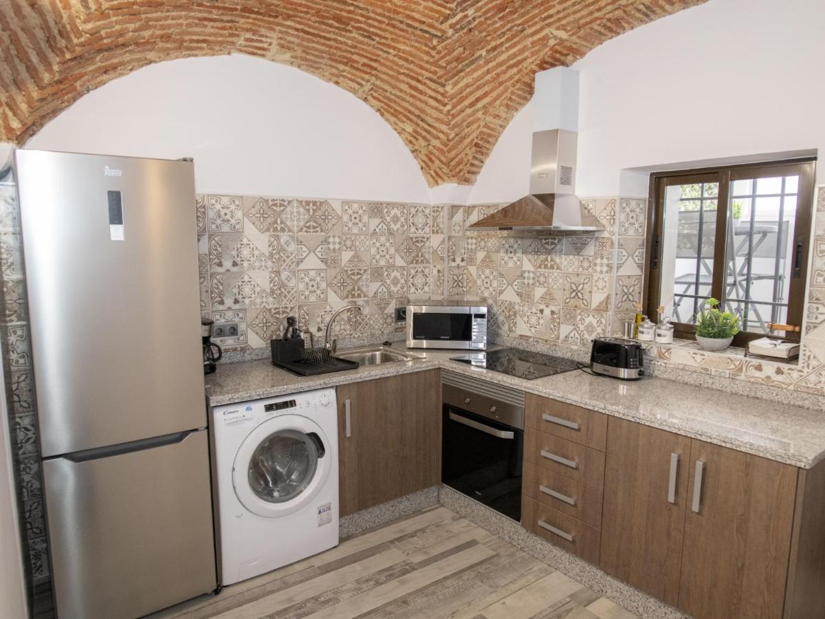 Elegante Apartamento Para 5 En El Centro De Caceres Con Wifi 외부 사진