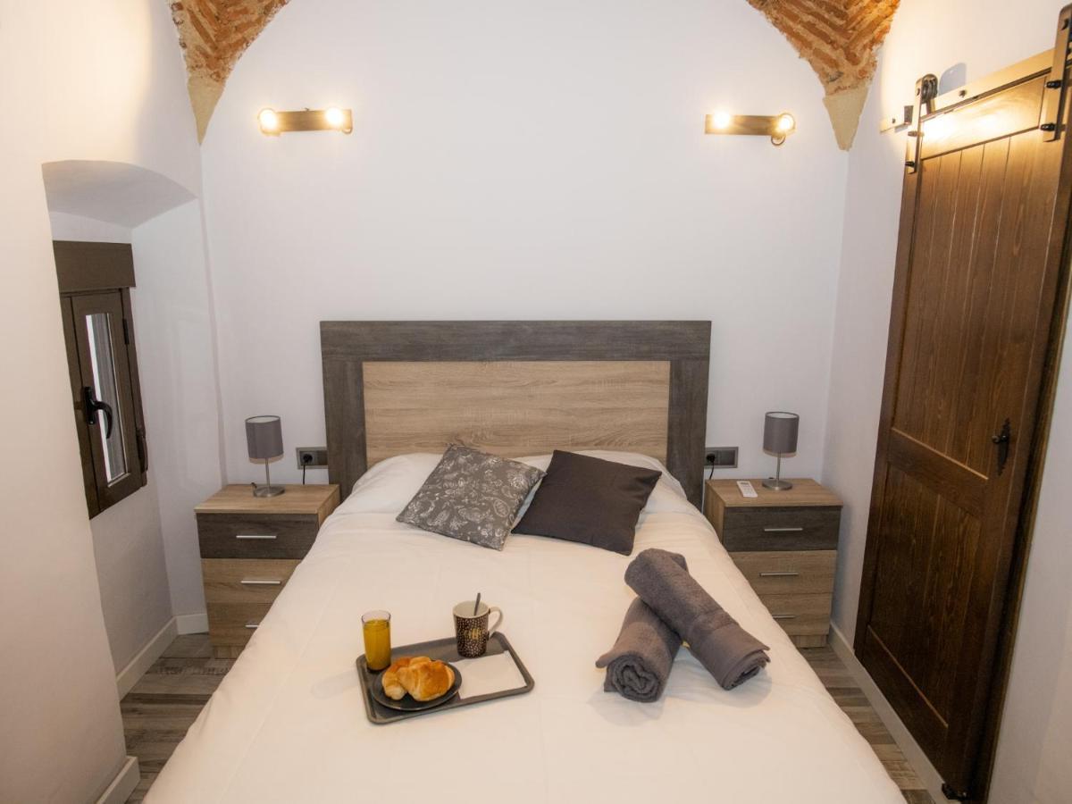 Elegante Apartamento Para 5 En El Centro De Caceres Con Wifi 외부 사진