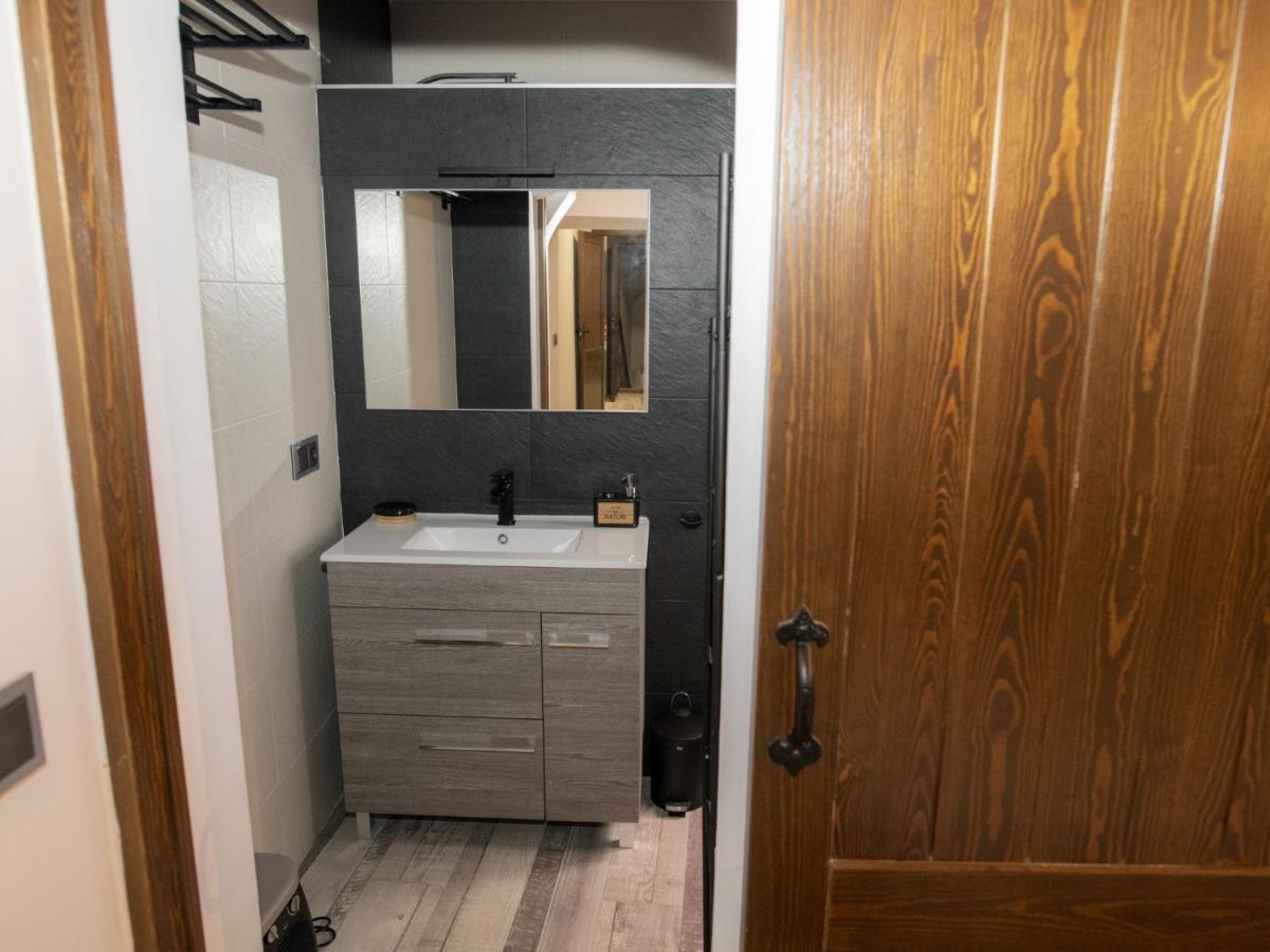 Elegante Apartamento Para 5 En El Centro De Caceres Con Wifi 외부 사진