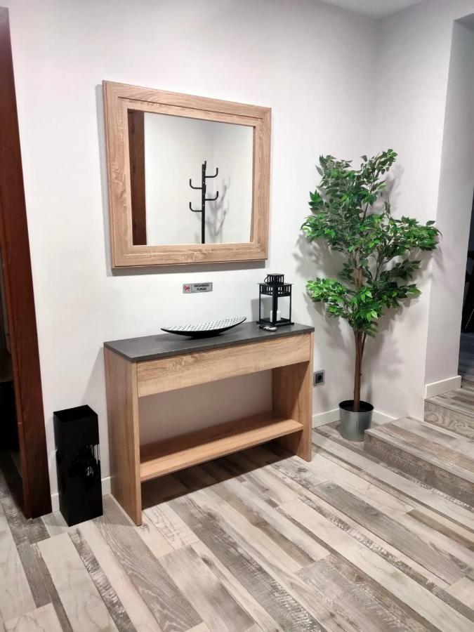 Elegante Apartamento Para 5 En El Centro De Caceres Con Wifi 외부 사진
