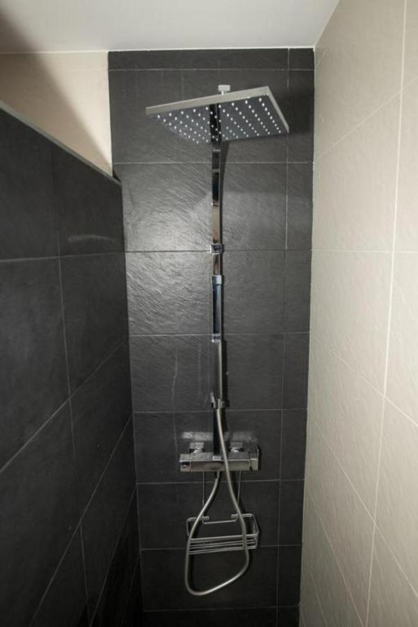Elegante Apartamento Para 5 En El Centro De Caceres Con Wifi 외부 사진